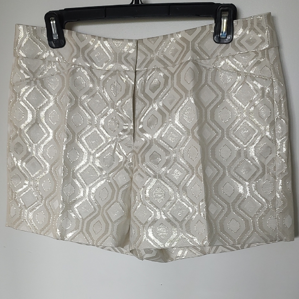 White House Black Market Cream Geometric Shorts
